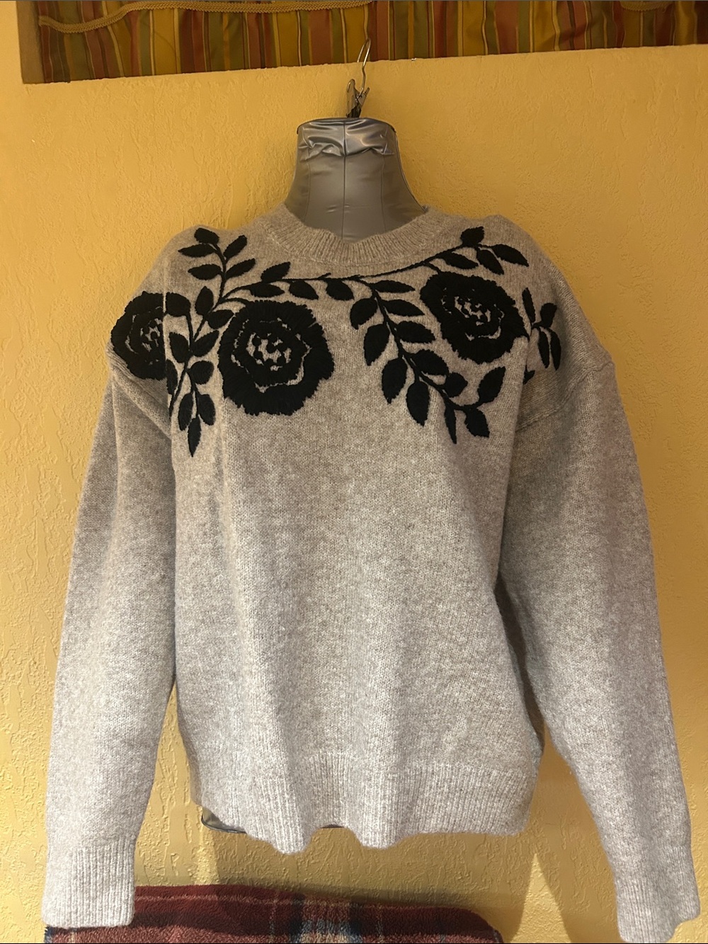 Women's Light Gray Crewneck Sweater with Black Floral Yoke